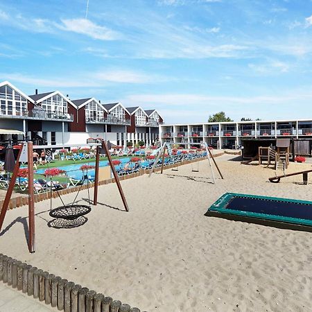 4 Person Holiday Home On A Holiday Park In Glesborg Luaran gambar